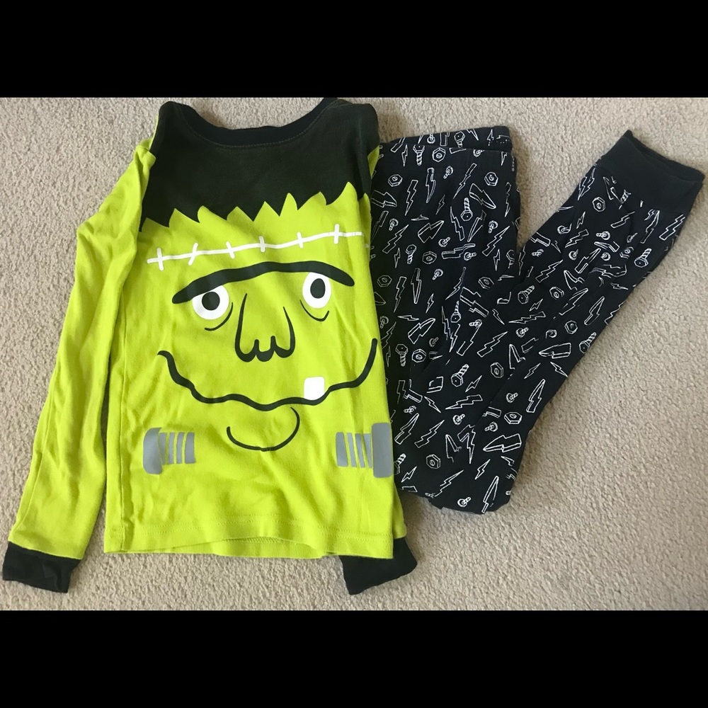 Carter’s Frankenstein Pajama Set